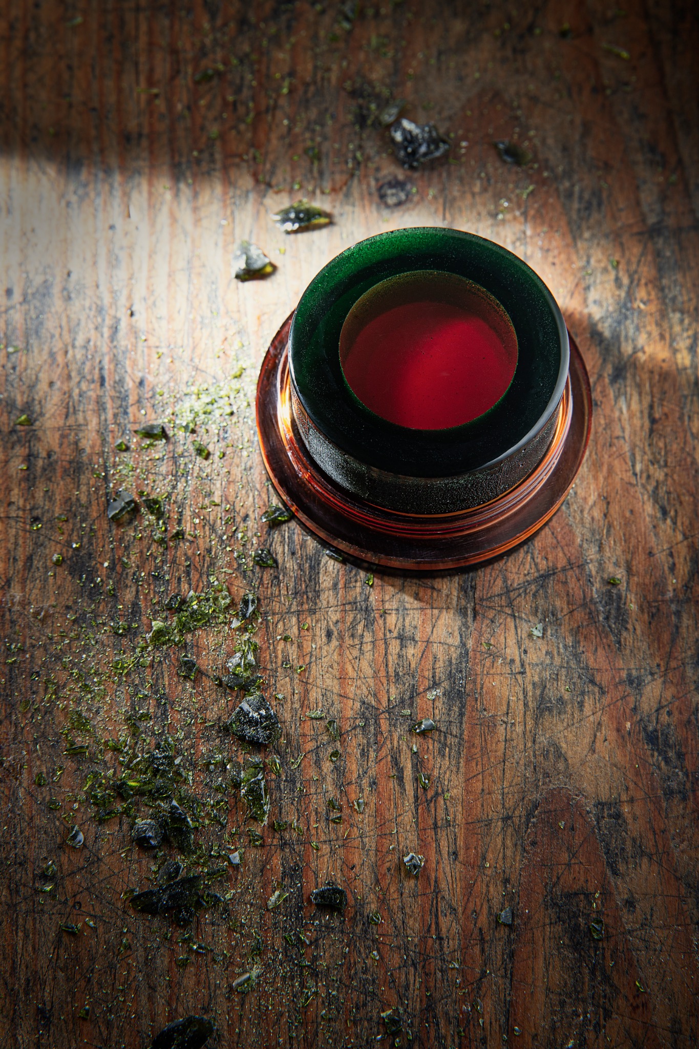 Hand-poured CECILIA rosin on a wooden workbench